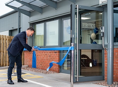 eriks-pensnett-ribbon-cutting