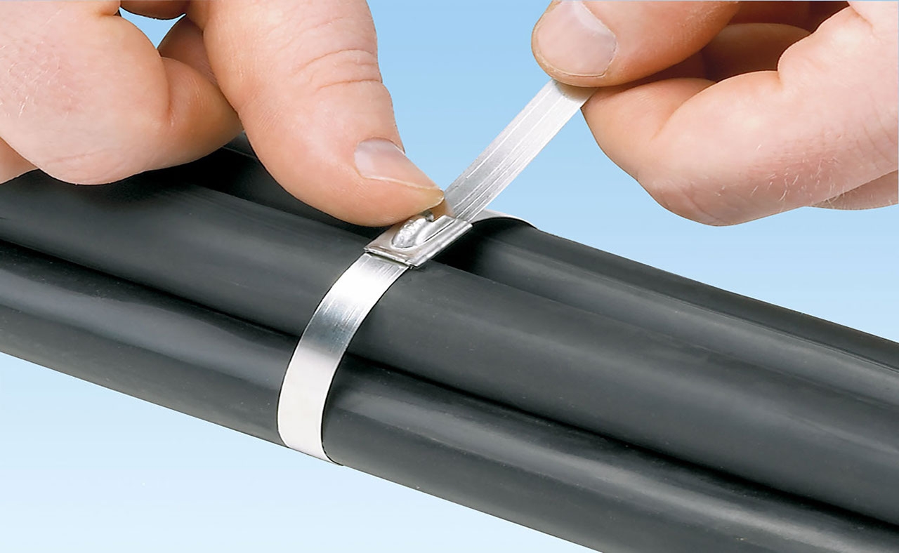 How can a spotted tie improve safety and hygiene?