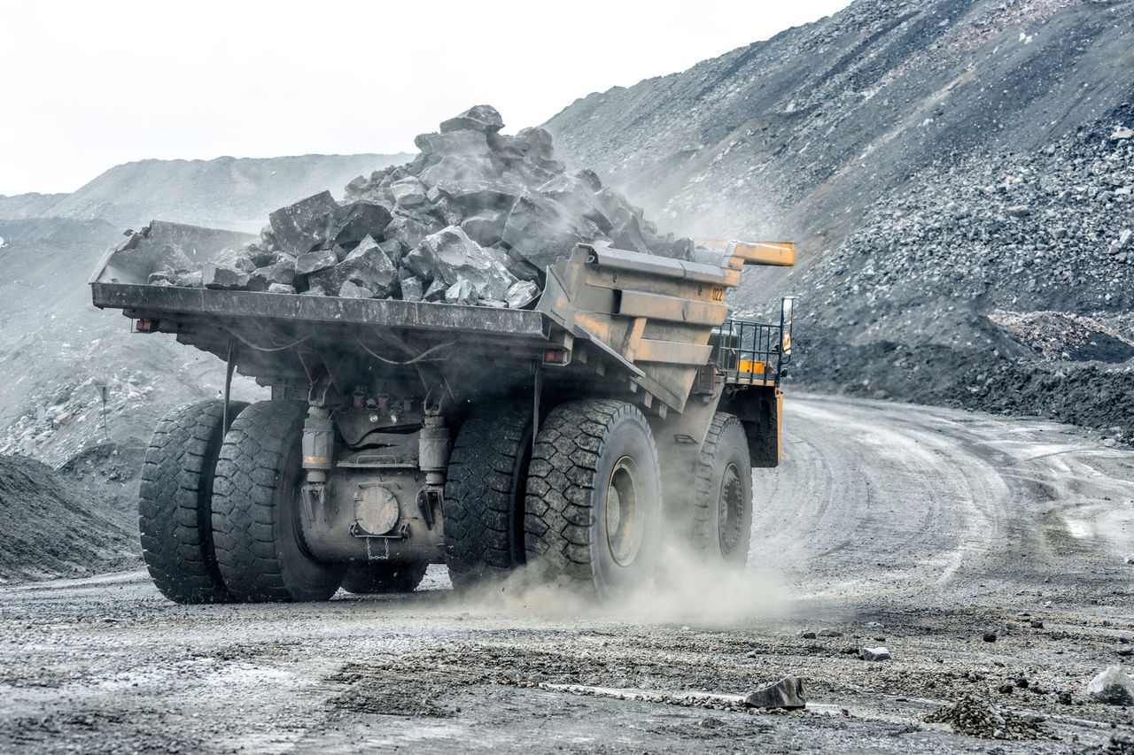 New belt shows its grit against gravel