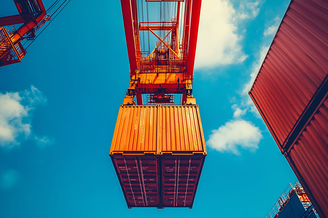 Keeping quayside cranes in motion