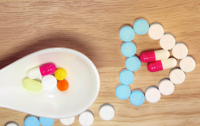 different types of pills and tablets