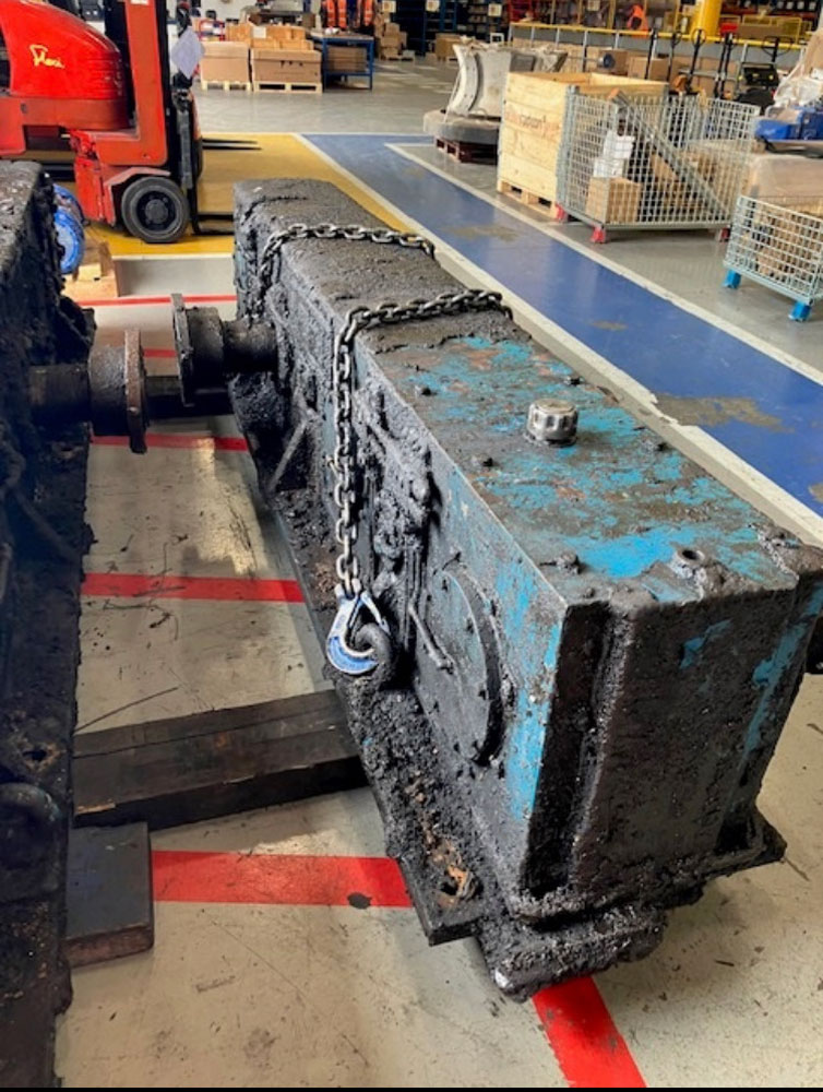 Customer's gearbox unloaded at the ERIKS Workshop (Pensnett)