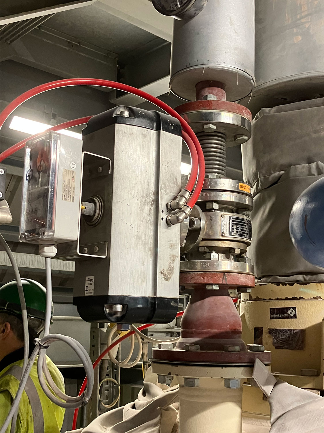 Original ceramic seated ball valve in-situ