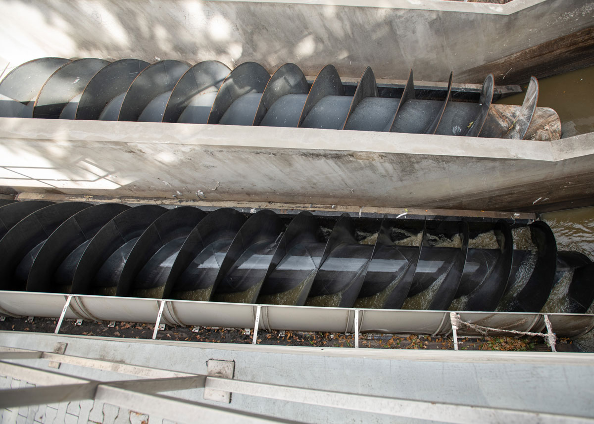 Two archimedes screws tasked to remove water from the effluent pit